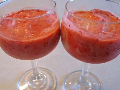 Strawberry Banana Frosty