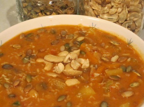 Curry Soup with Cashews, Toasted Pumpkin Seeds & Unsweetened Coconut Shreds