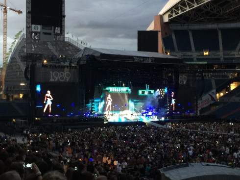 Taylor Swift in Seattle - August 8, 2015